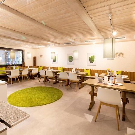 Hotel Restaurant Brigitte Варменштайнах Екстер'єр фото