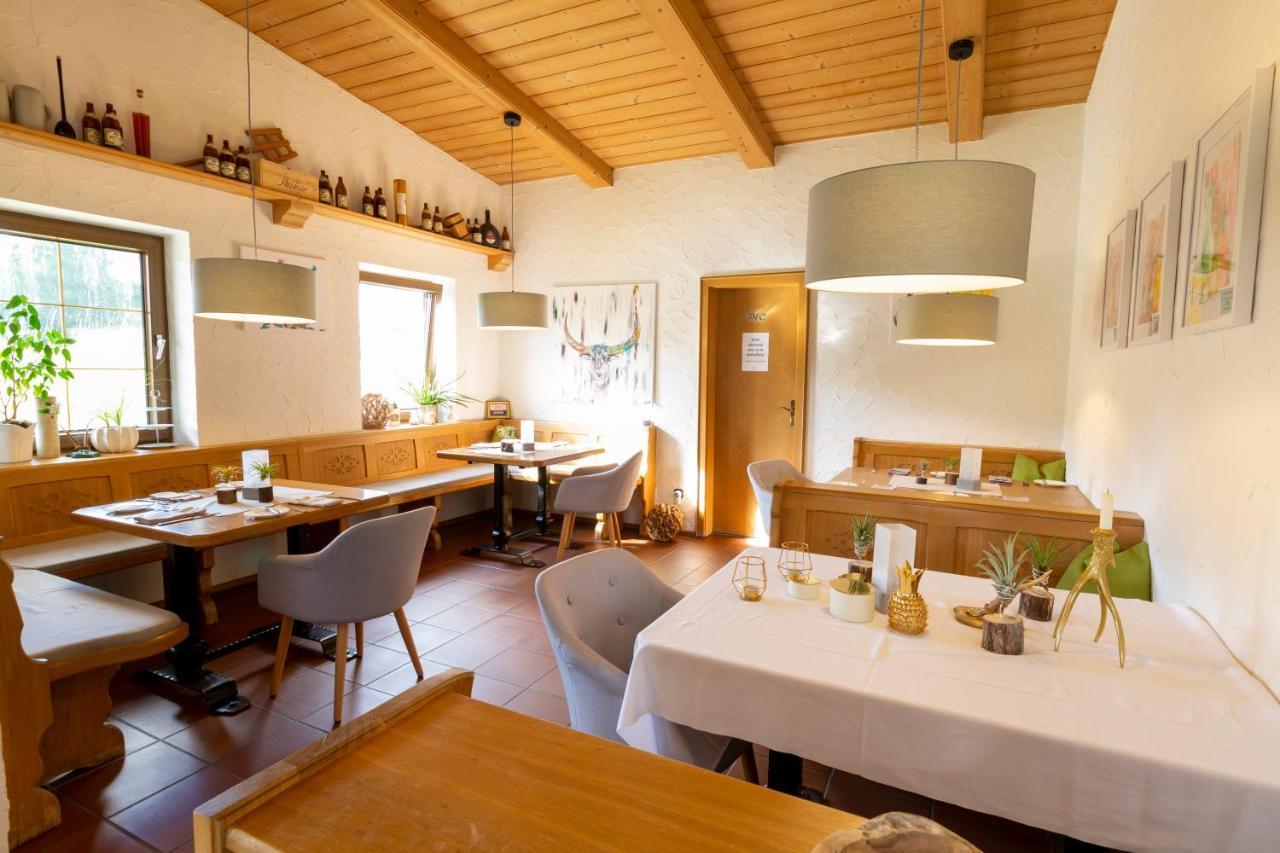 Hotel Restaurant Brigitte Варменштайнах Екстер'єр фото