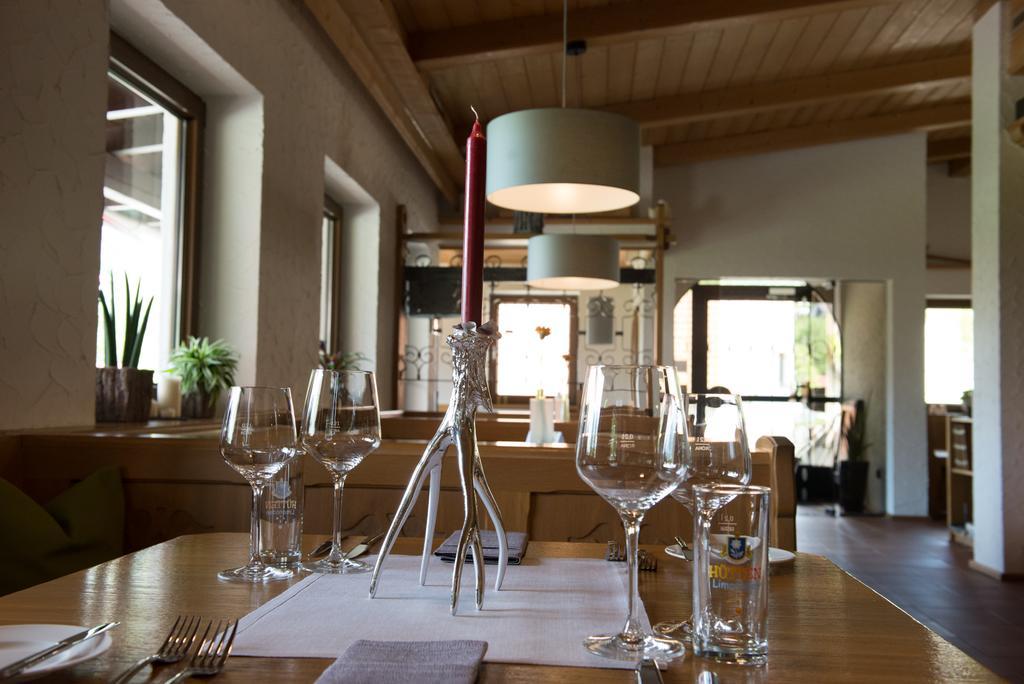 Hotel Restaurant Brigitte Варменштайнах Екстер'єр фото